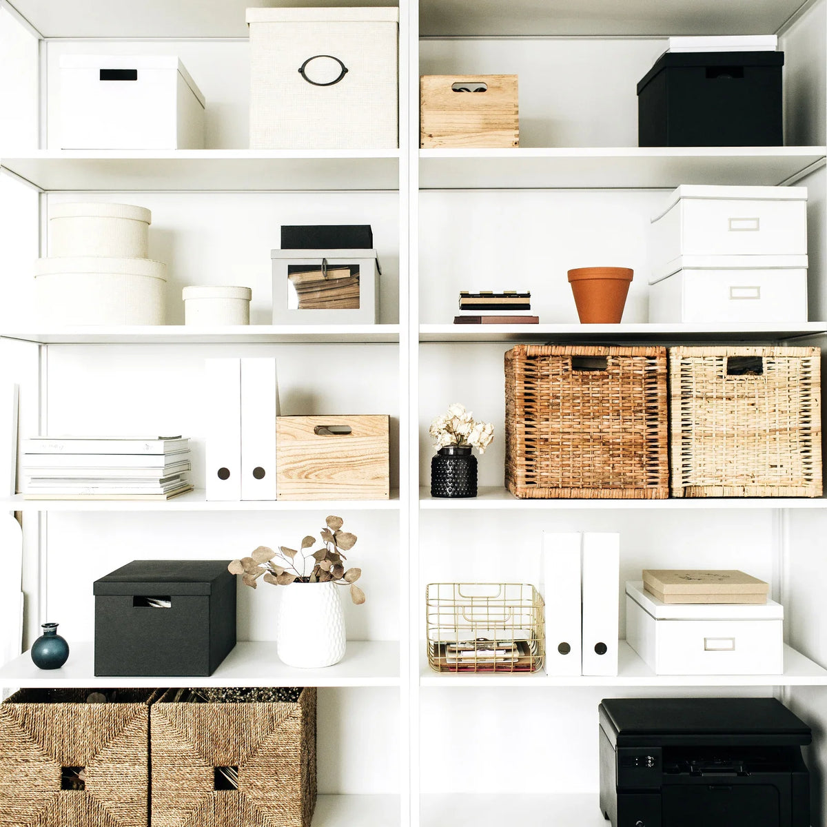 Discover the Art of Japanese Storage: A Guide to Minimalist Function and Beauty