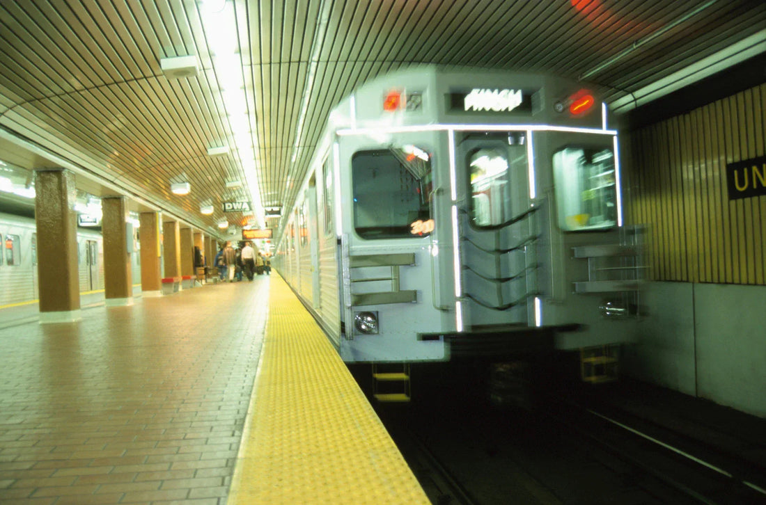 Knowledge-Understanding Japan's Train Etiquette and Atmosphere-JAPANBITE